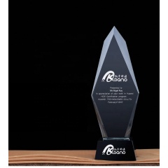 Trofeo de premio de cristal de fabricación de pico de hielo de diseño en blanco de gran oferta para grabar regalos de recuerdo