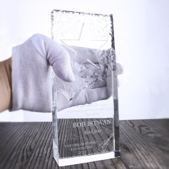Premio de trofeo de cristal de torre de estrella de cristal biselado artesanal de cristal de recuerdo grabado personalizado K9