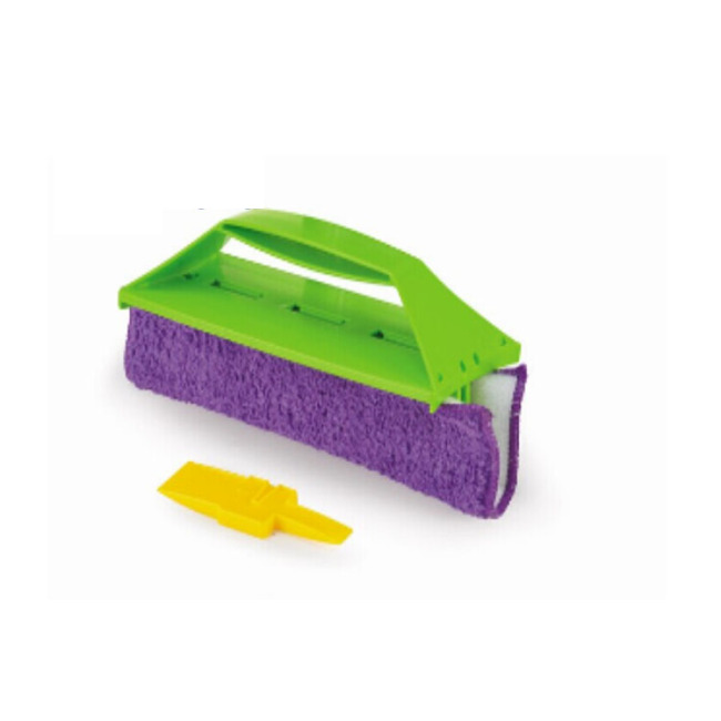 Microfiber duster cloth for cleaning